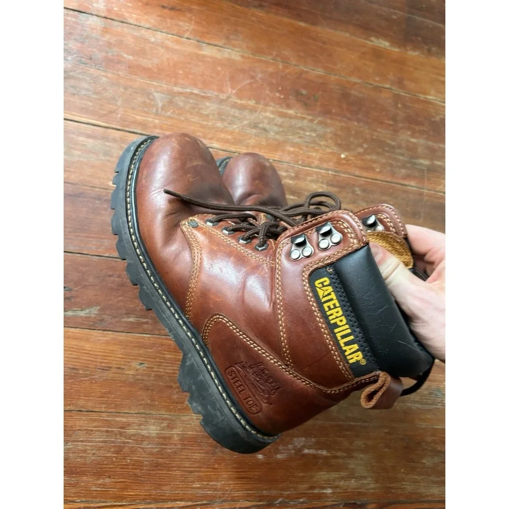 Caterpillar men second